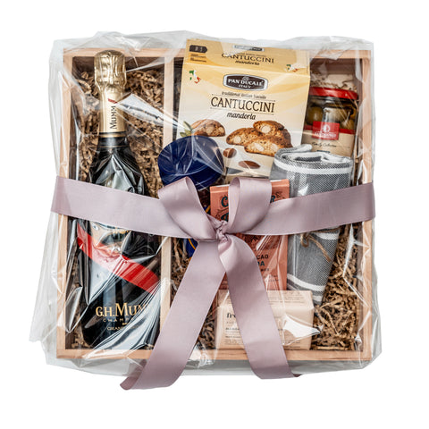 G.H Mumm Champagne Pack