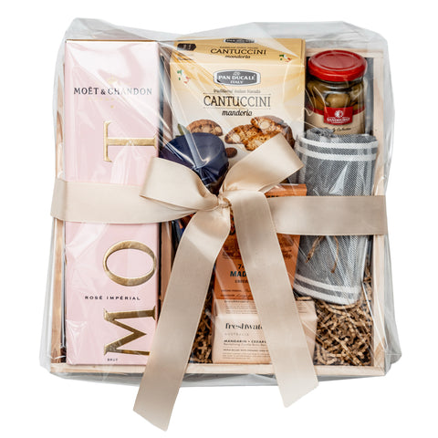 Moet Rose Champagne Pack