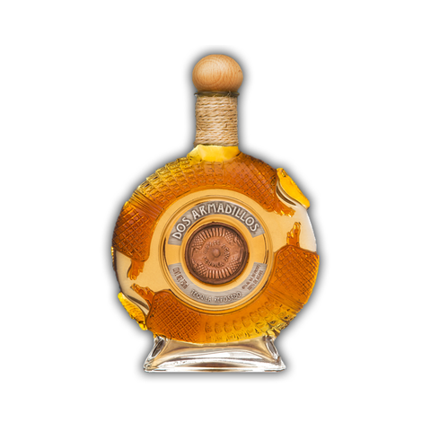 Dos Armadillos Anejo 700ml